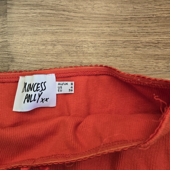 KAEL MID RISE MINI SKIRT RED size 4 - Picture 4 of 5